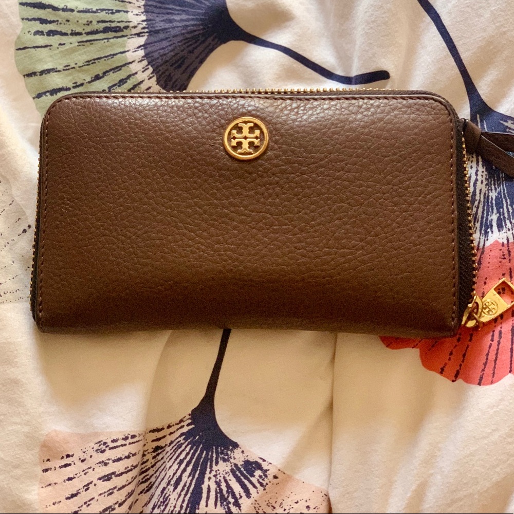 Tory Burch Leather Wallet
